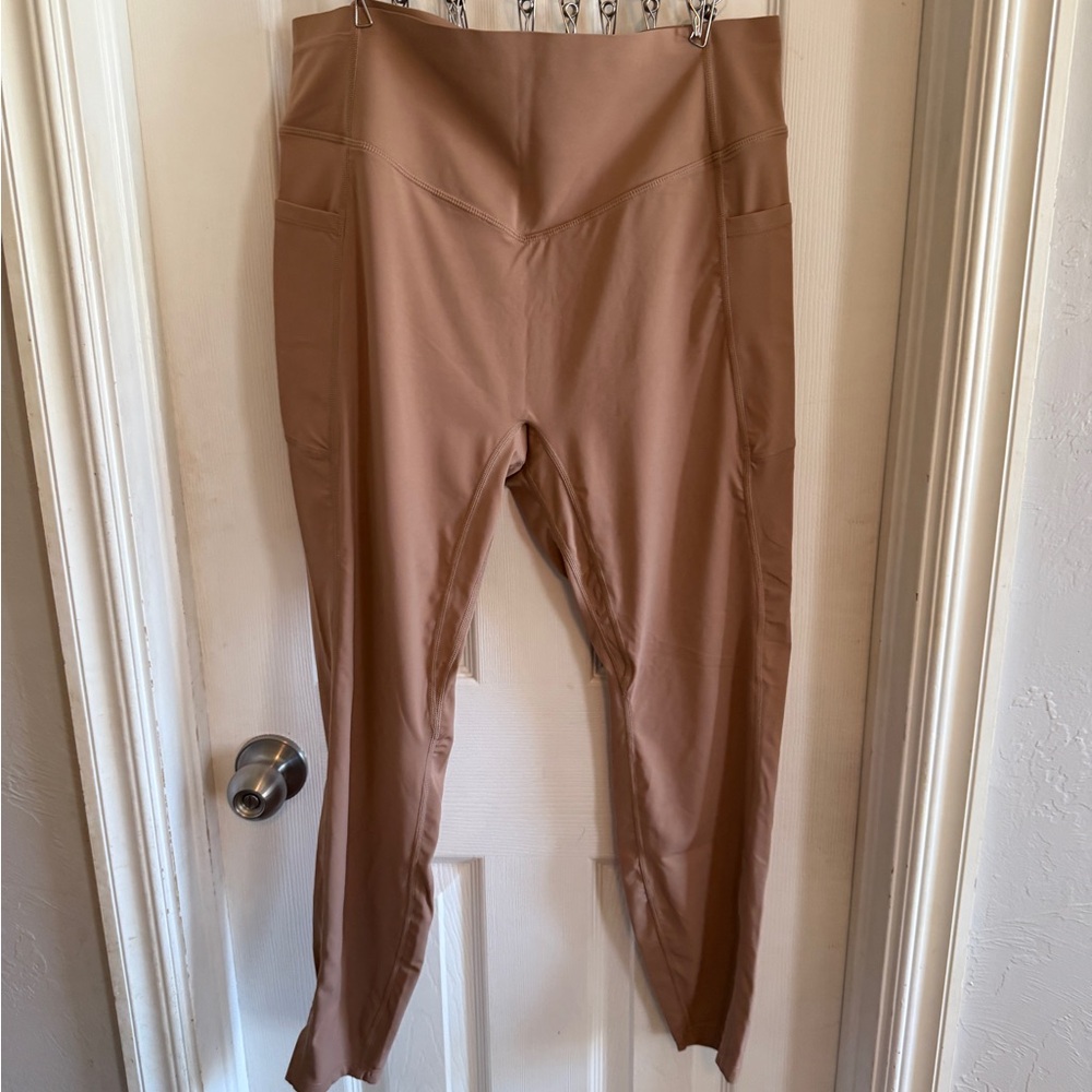 HALARA UltraSculpt Tan Leggings